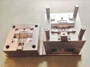 Moldes de inyecci&oacute;n de pl&aacute;stico